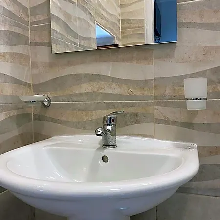 Paradiso Settecannelle 3* فوندي